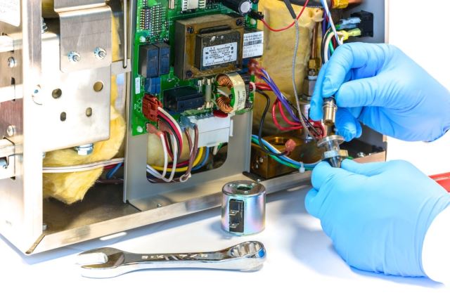 تعمیر تجهیزات پزشکی اصفهان