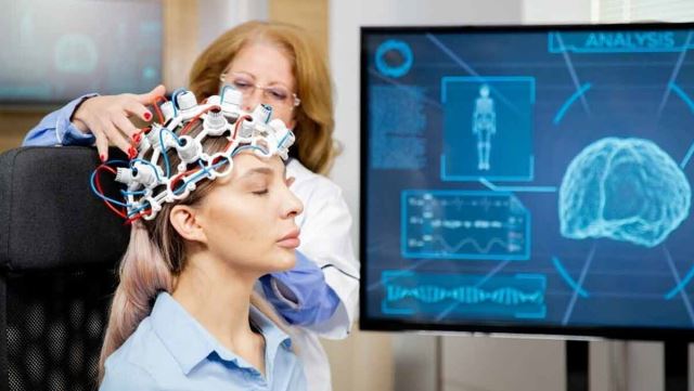 پزشک متخصص مغزواعصاب درمنزل در تجریش 