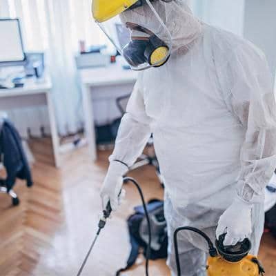 سم پاشی خانگی