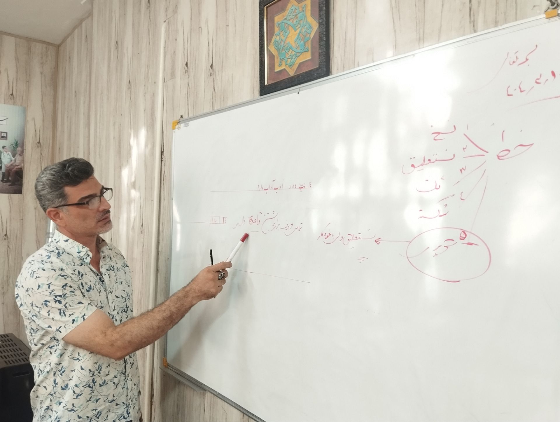 کلاس خط تحریر در قزوین