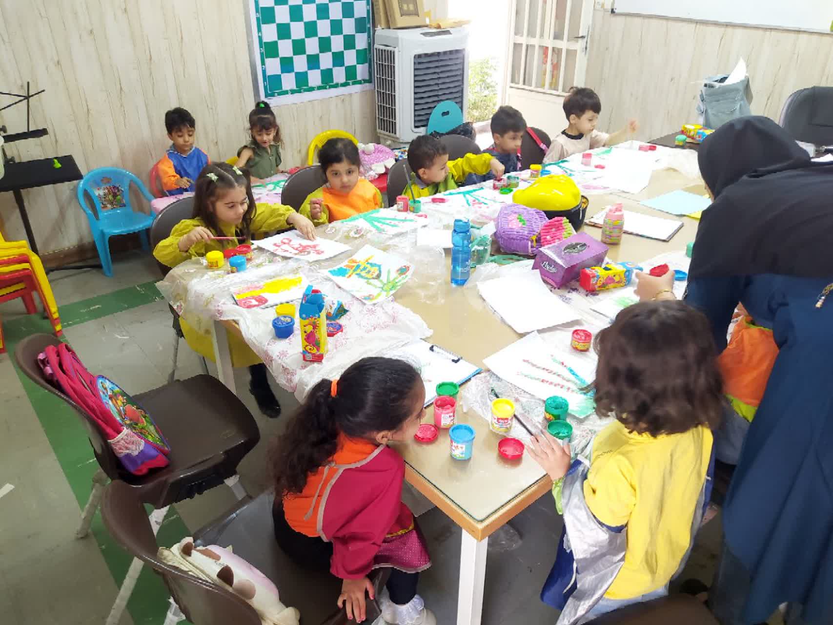 آموزشگاه نقاشی کودک در قزوین