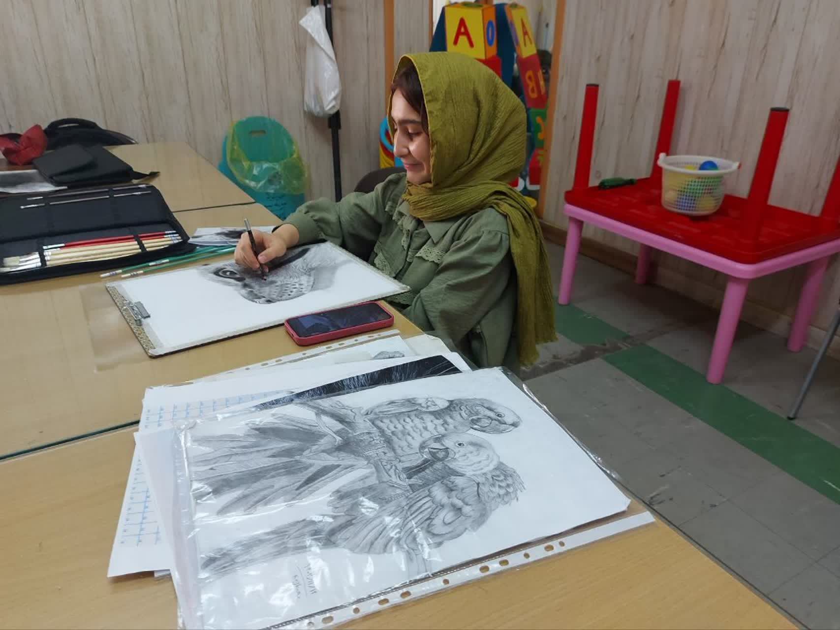 کلاس نقاشی در قزوین