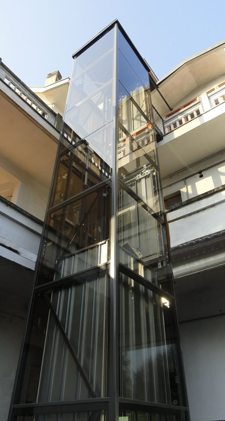 طراحی و نصب انواع اسانسور در اصفهان