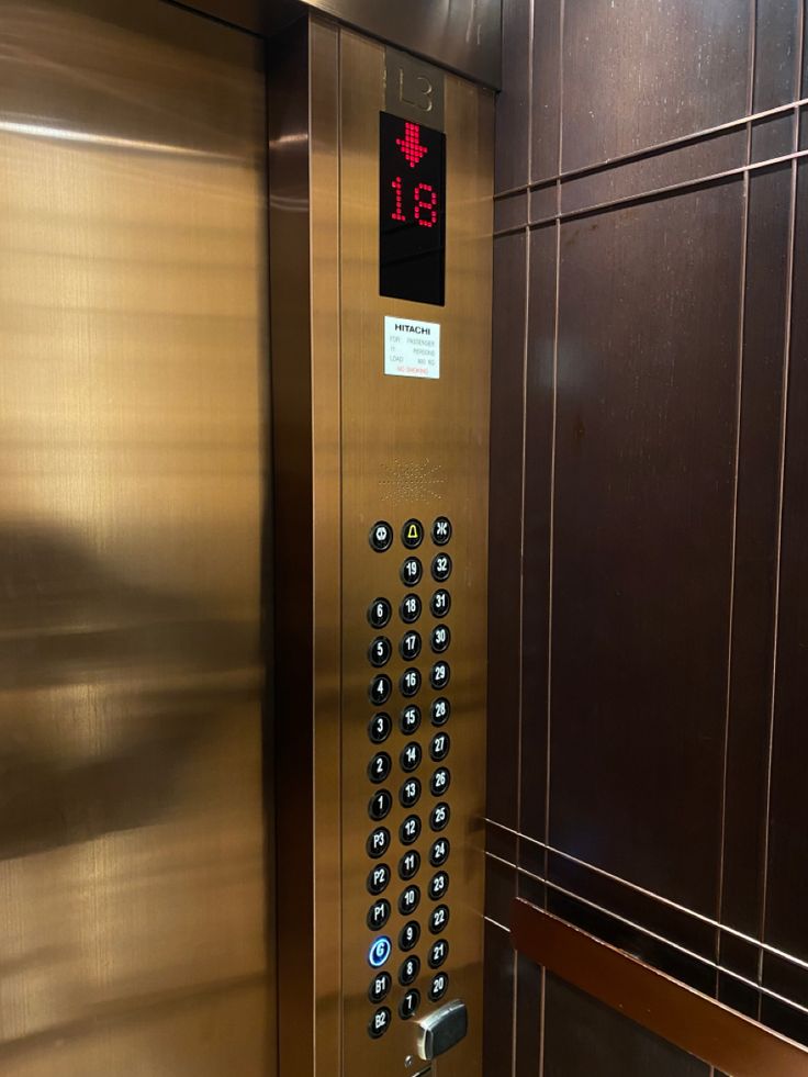 طراحی و نصب انواع اسانسور در اصفهان