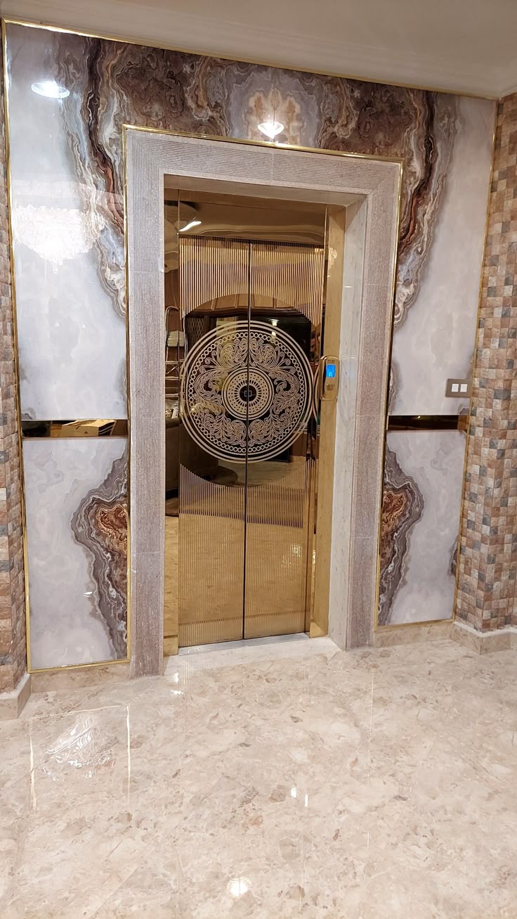 طراحی و نصب انواع اسانسور در اصفهان