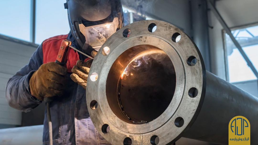 تولیدی لباس کار در اصفهان