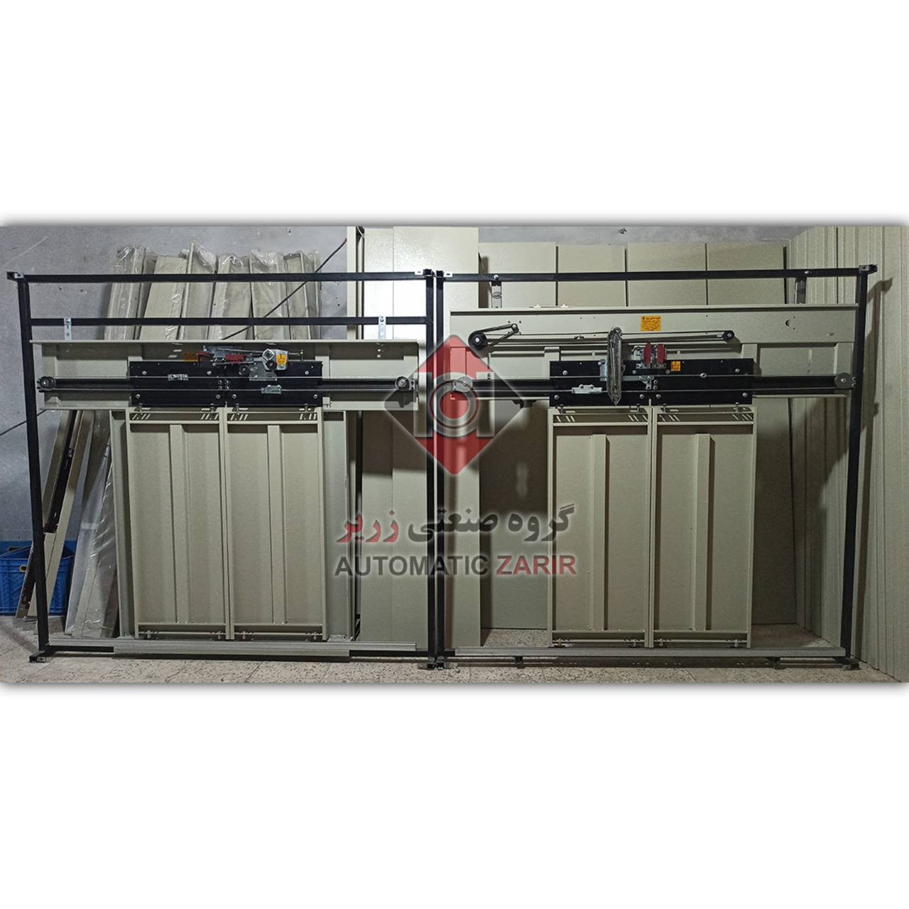 درب نیمه اتوماتیک آسانسور 