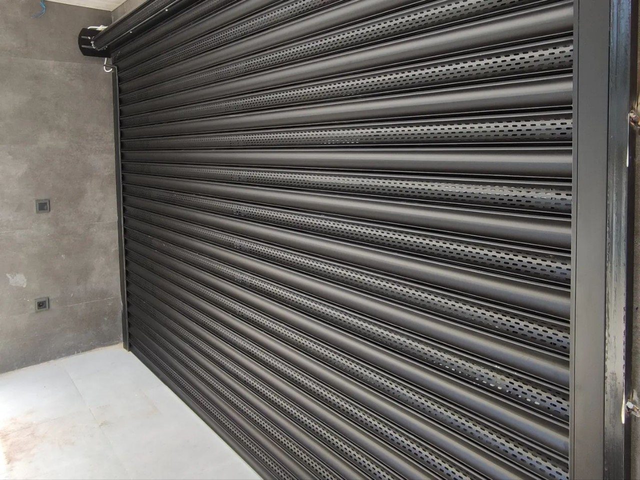 تعمیر کرکره برقی در اصفهان