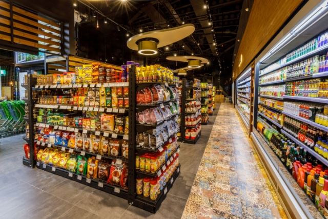 هایپر مارکت در فولادشهر 