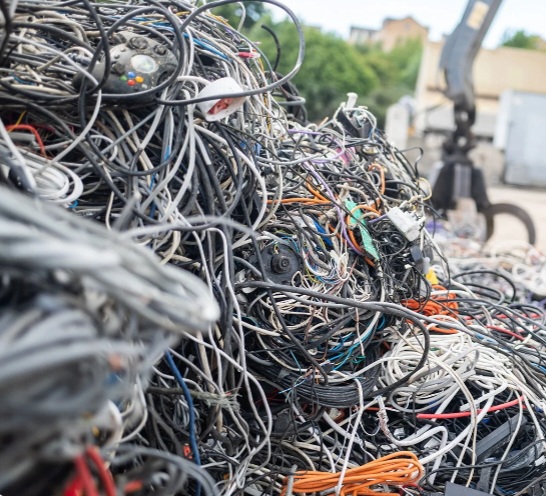 خریدار ضایعات سیم و کابل در اصفهان