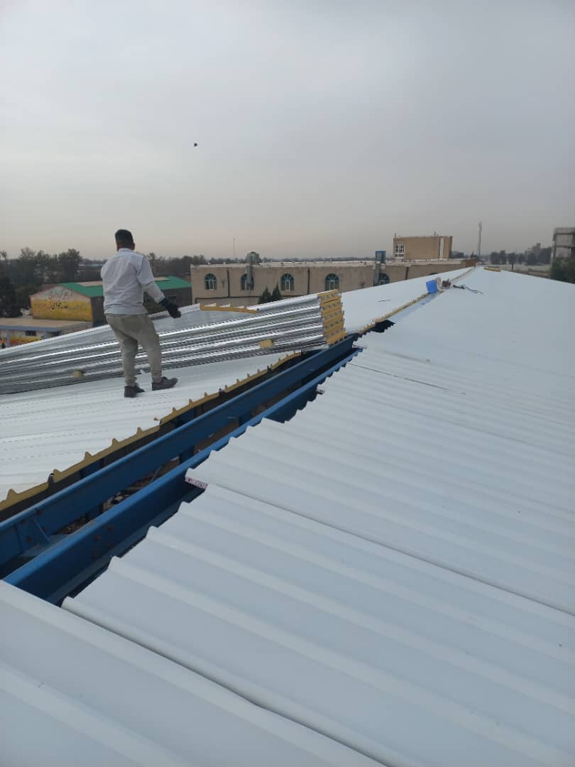 نصب ساندویچ پانل در کرج
