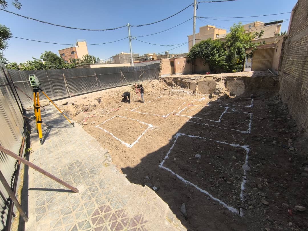 خدمات نقشه برداری در اصفهان