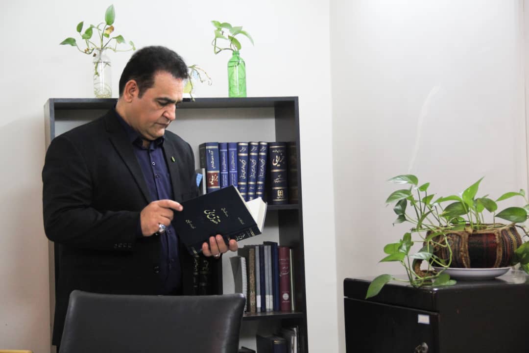 بهترین وکیل آقا در مشهد