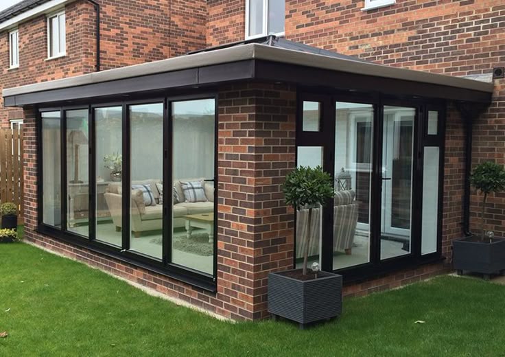 درب و پنجره UPVC 