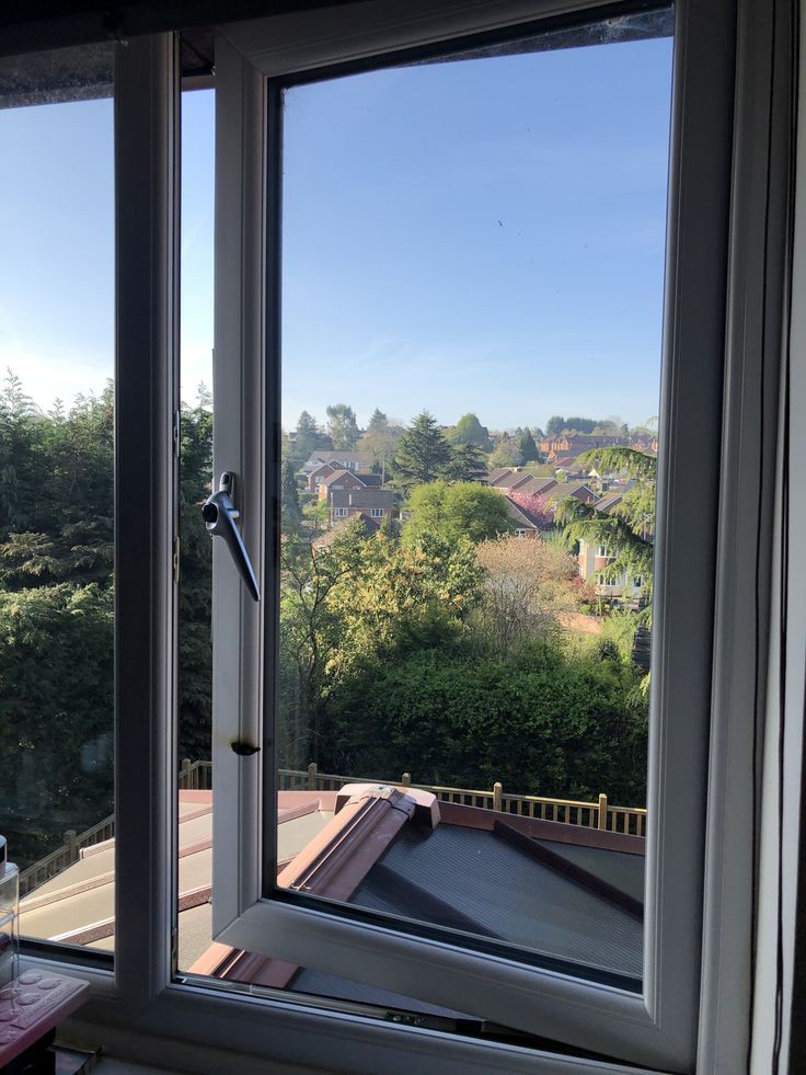 پنجره UPVC