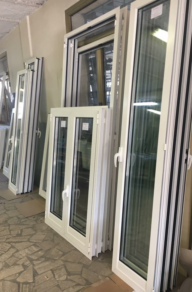 پنجره UPVC