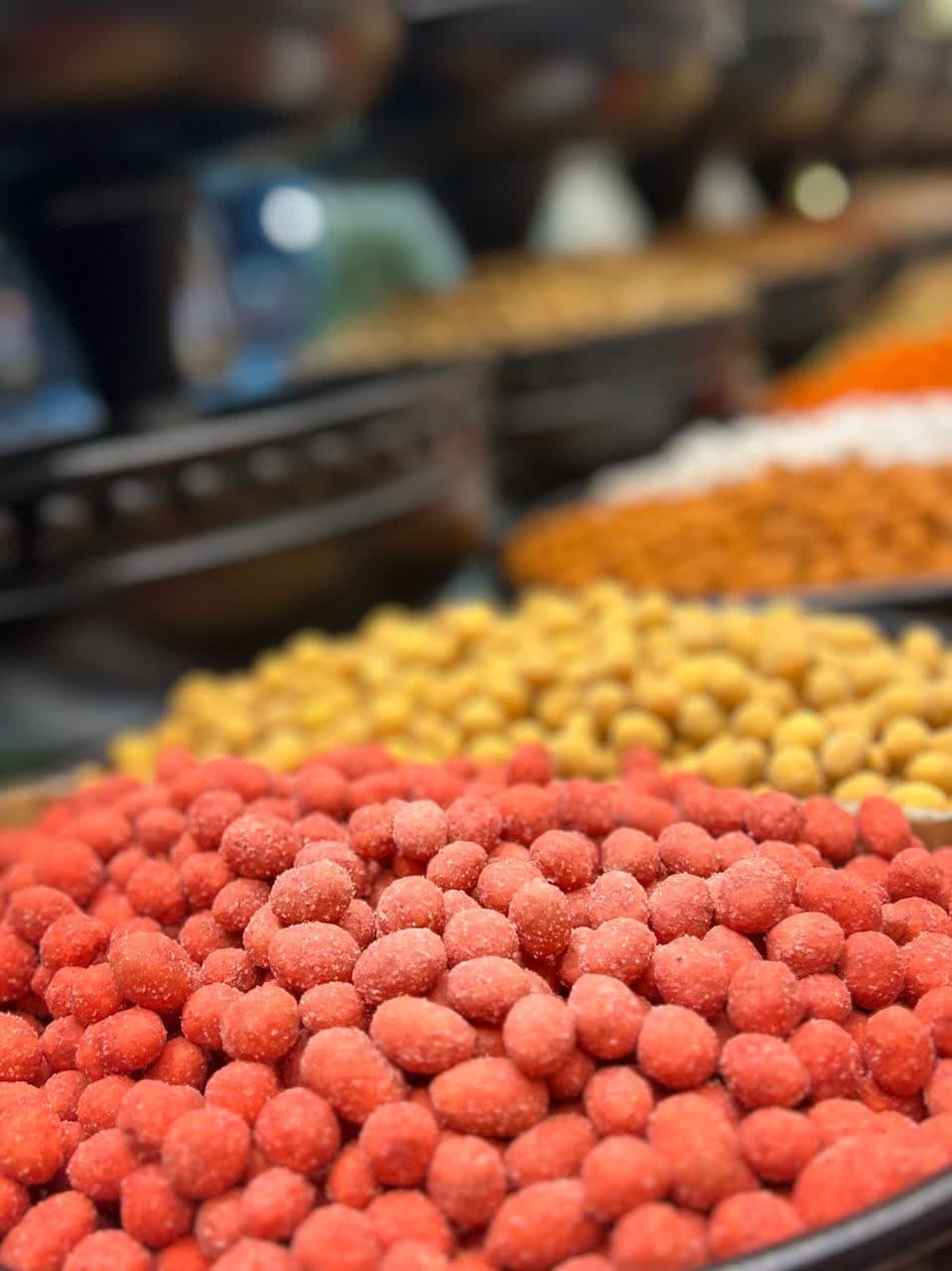 شیرینی فروشی در منطقه 22 تهران