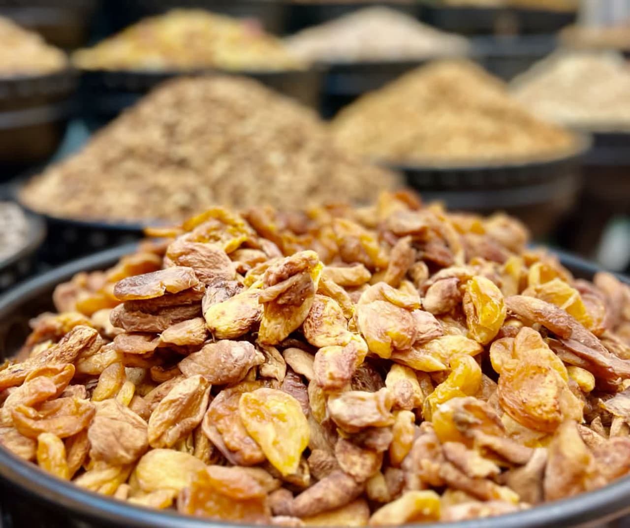 شیرینی فروشی در منطقه 22 تهران