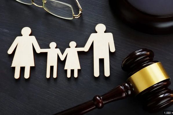 بهترین وکیل در قیدار