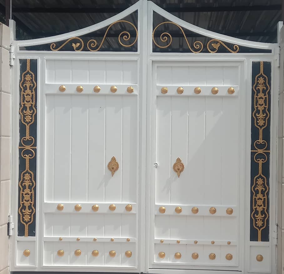 رنگ و روغن درب و پنجره حسینی زاده