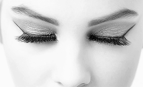 کلینیک تخصصی زیبایی دکتر دانش