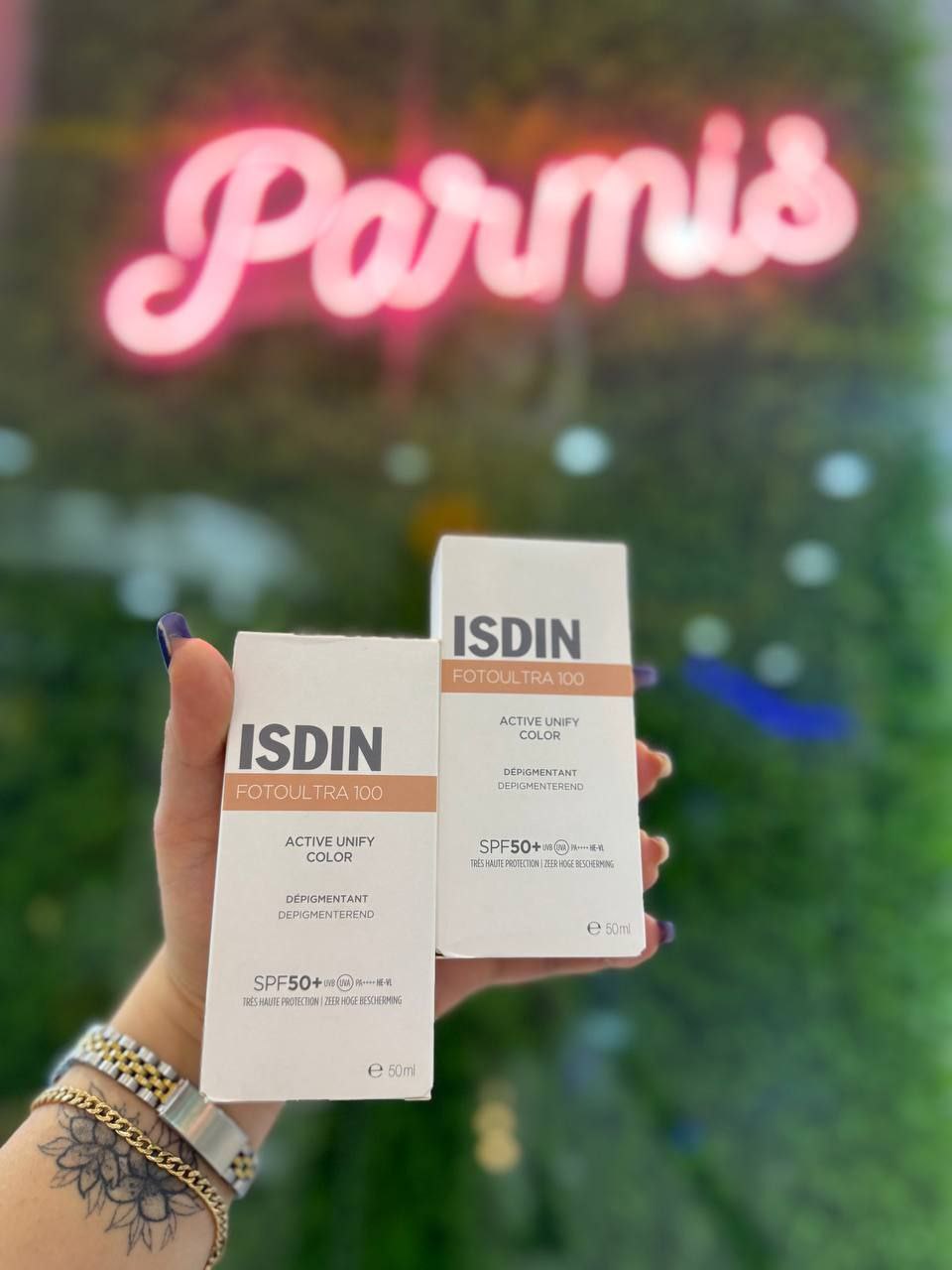 گالری پارمیس محمودی در قروه