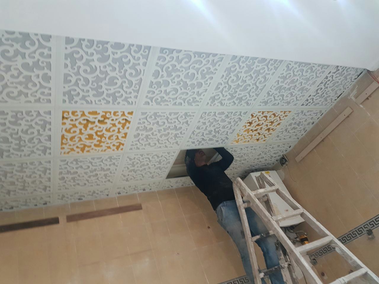 اجرای تایل در شهر ساری