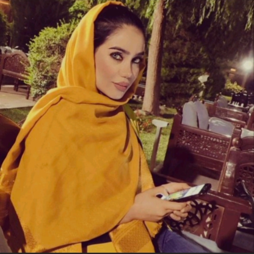 بهترین فینگر فود اصفهان
الهام حداد 