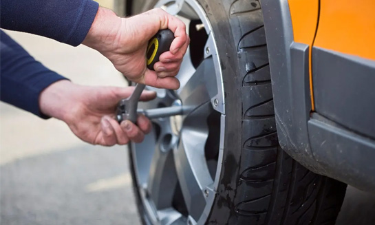 امداد خودرو شبانه روزی در اراک