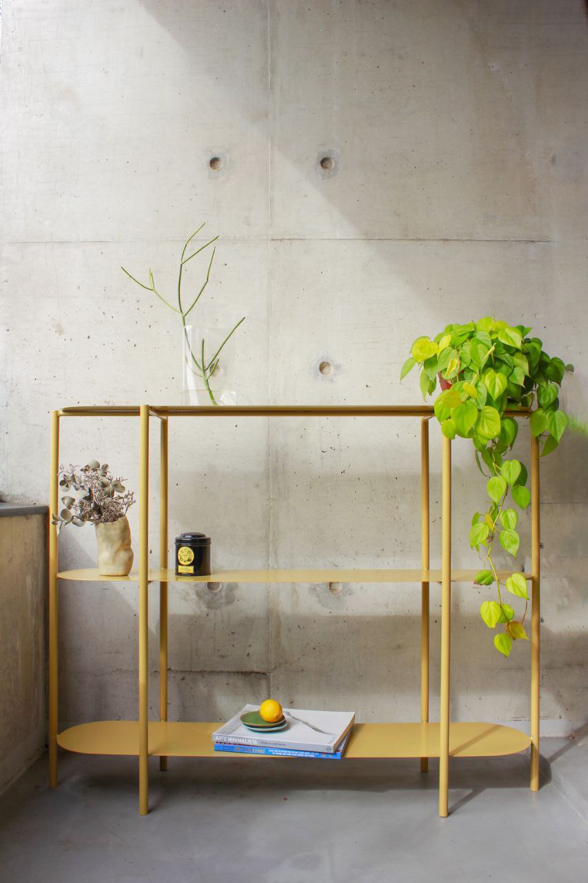 میز فلزی مدرن در تجریش