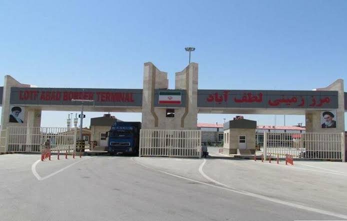 شرکت ترخیص کالا از لطف آباد 