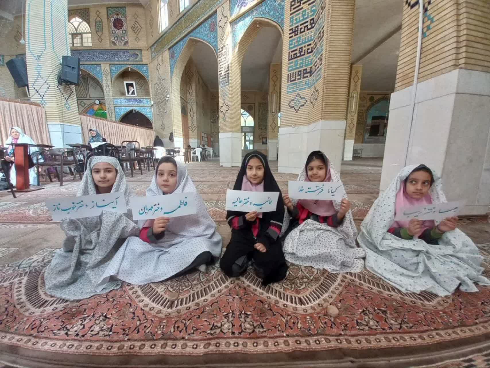 تمرکز بر آموزش نوین و خلاقانه