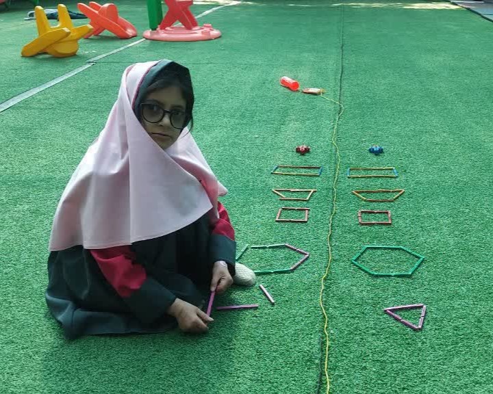 استفاده از فناوریهای نوین آموزشی در مدارس صبح دانش