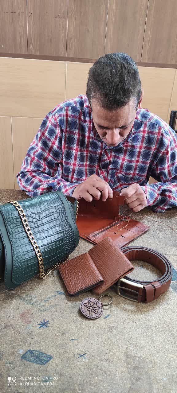 تولید کیسه زباله در مرکز توانبخشی شکیبا