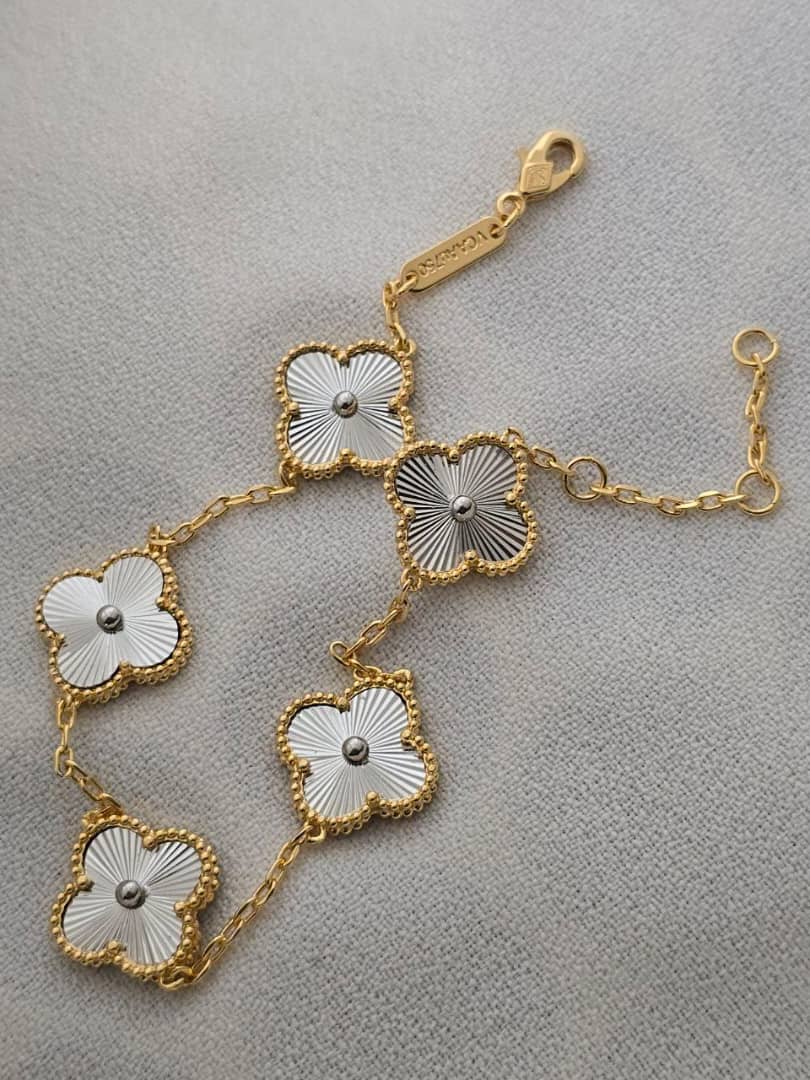 احمد نیک نام