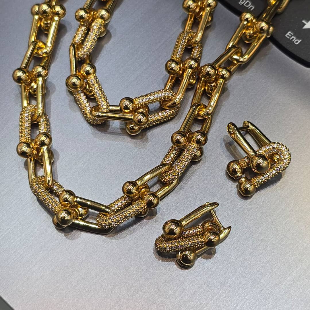 احمد نیک نام