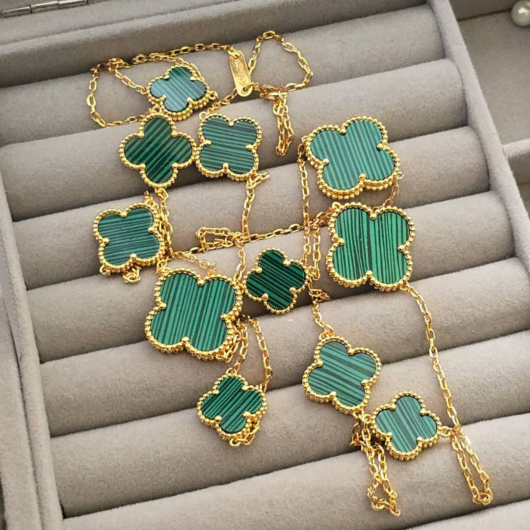 احمد نیک نام