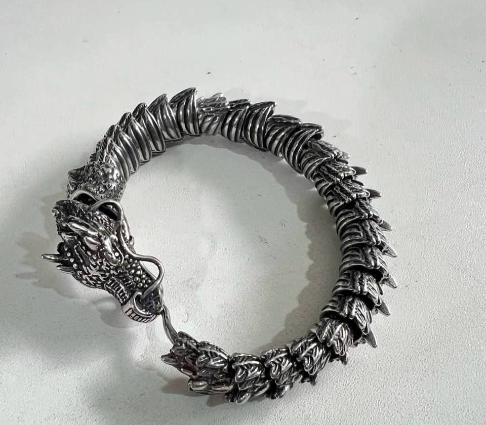 احمد نیک نام