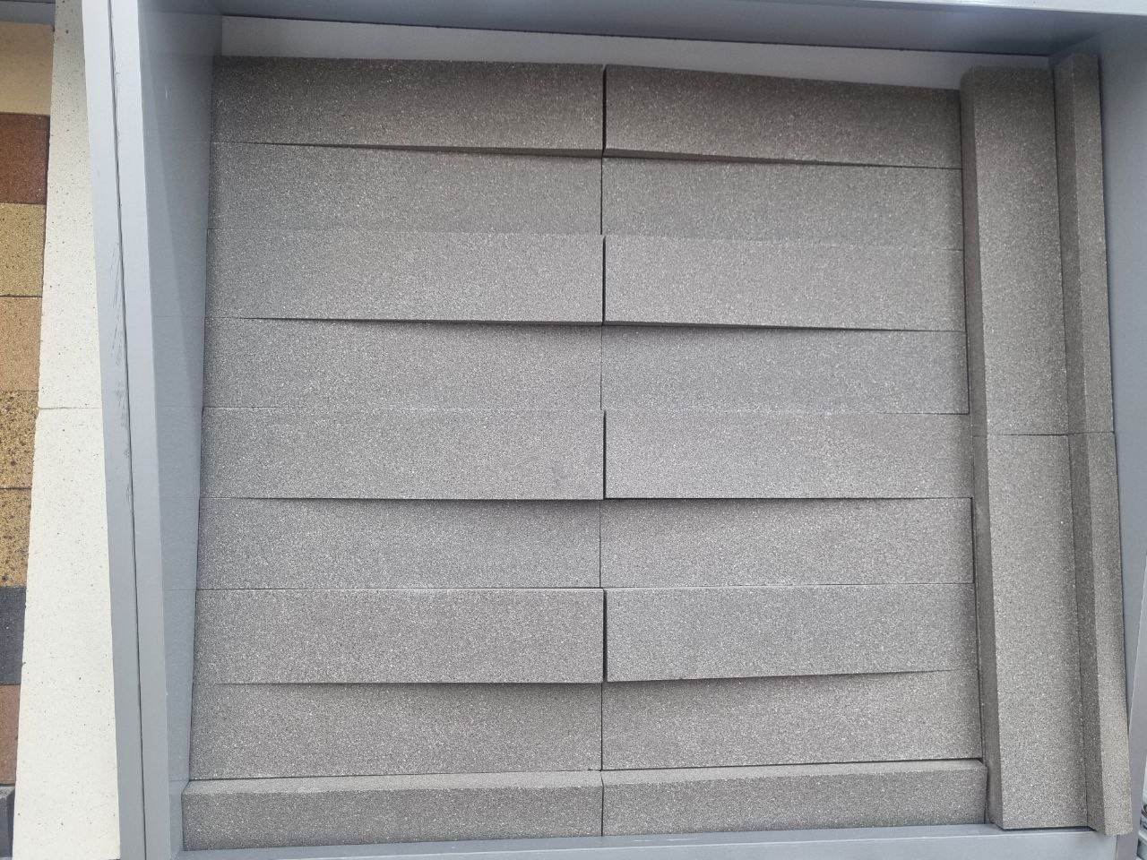 آجرنمای مرجان در اصفهان