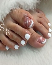 بهترین ناخن کار کرمان  