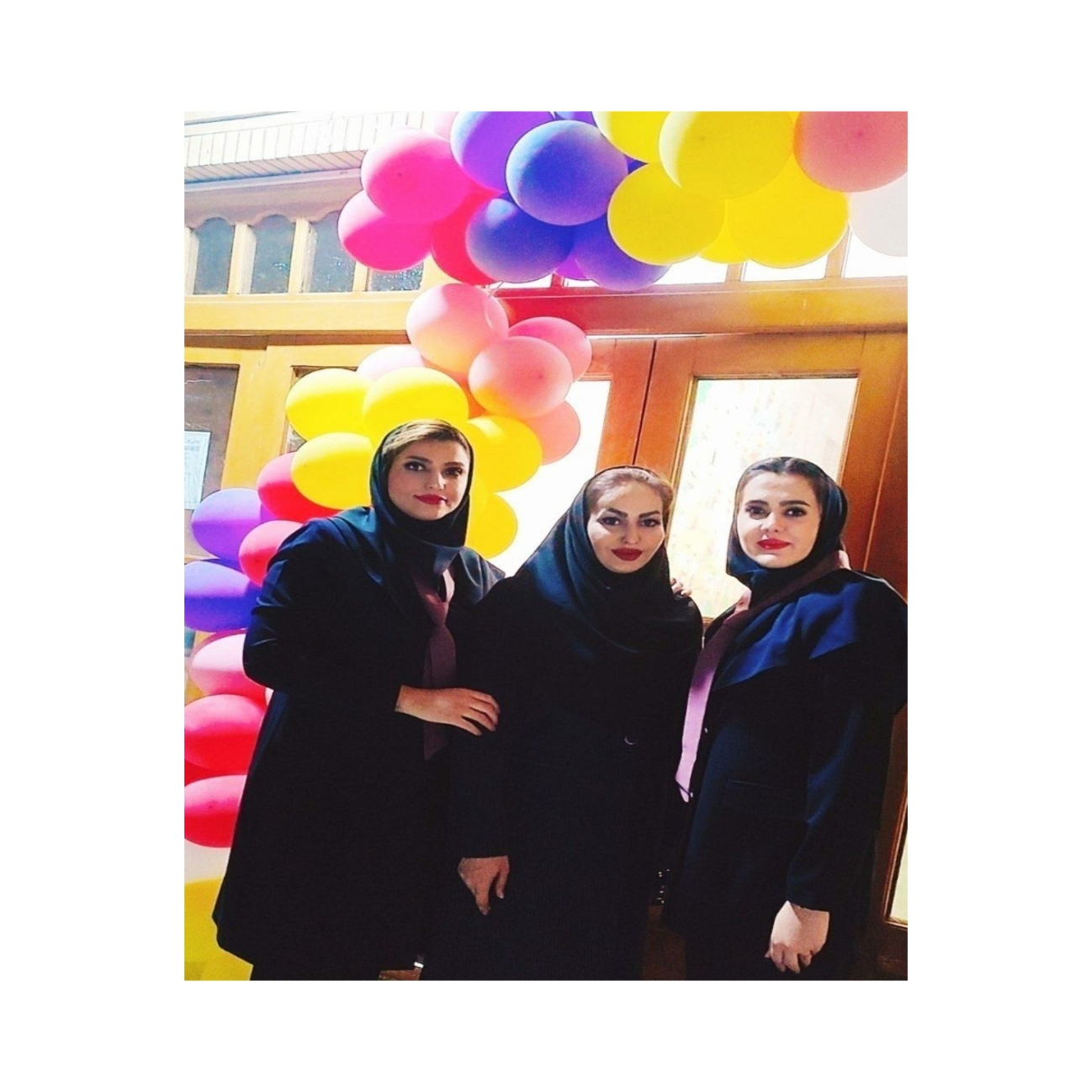 دبستان دخترانه  گلهای توانا