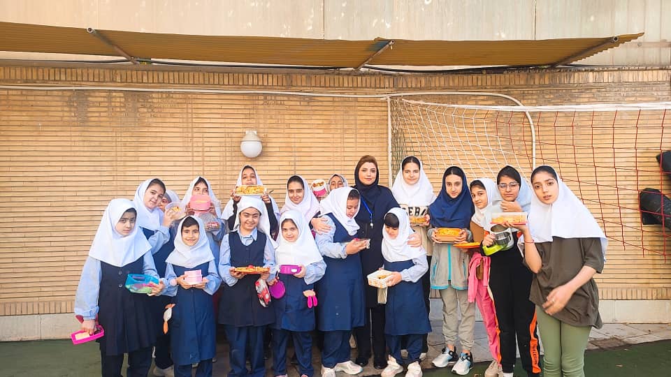 دبستان دخترانه  گلهای توانا