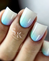 آموزشگاه کاشت ناخن  در کرمان