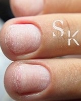 آموزشگاه کاشت ناخن  در کرمان