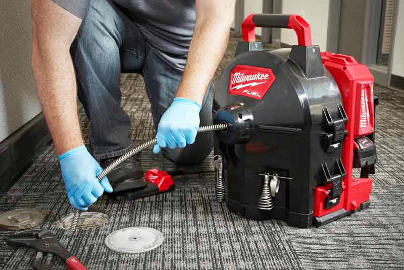 لوله بازکنی در پیروزی