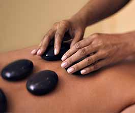 ماساژ سنگ داغ در اصفهان 