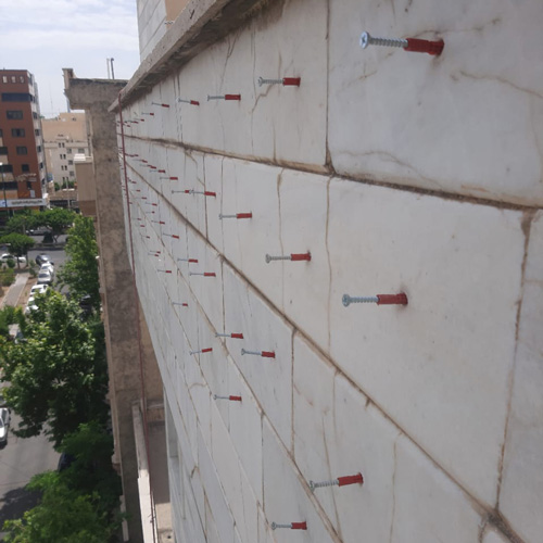 پیچ و رولپلاک نما در کرج