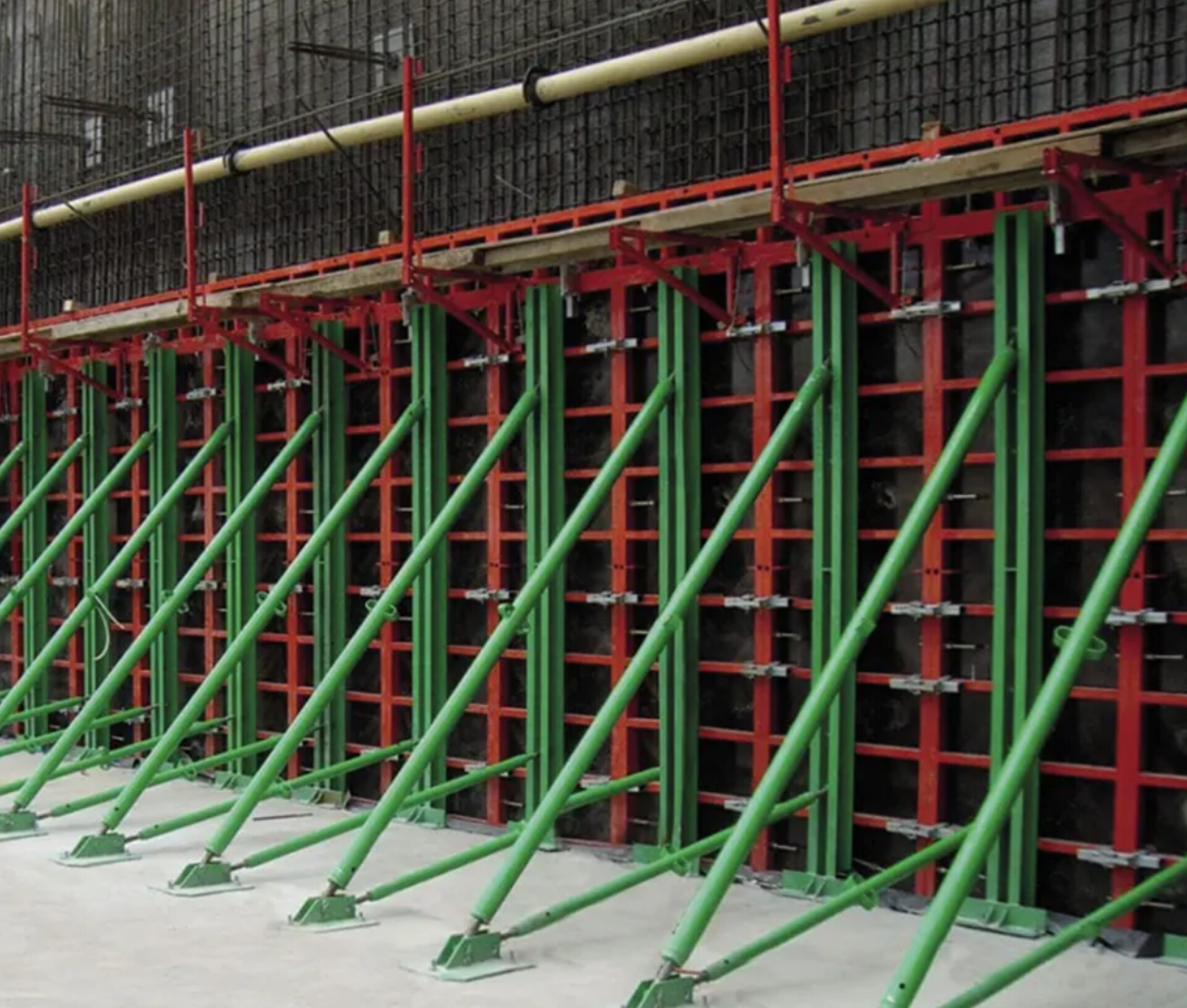 نصب داربست فلزی در تهرانپارس کفراژ