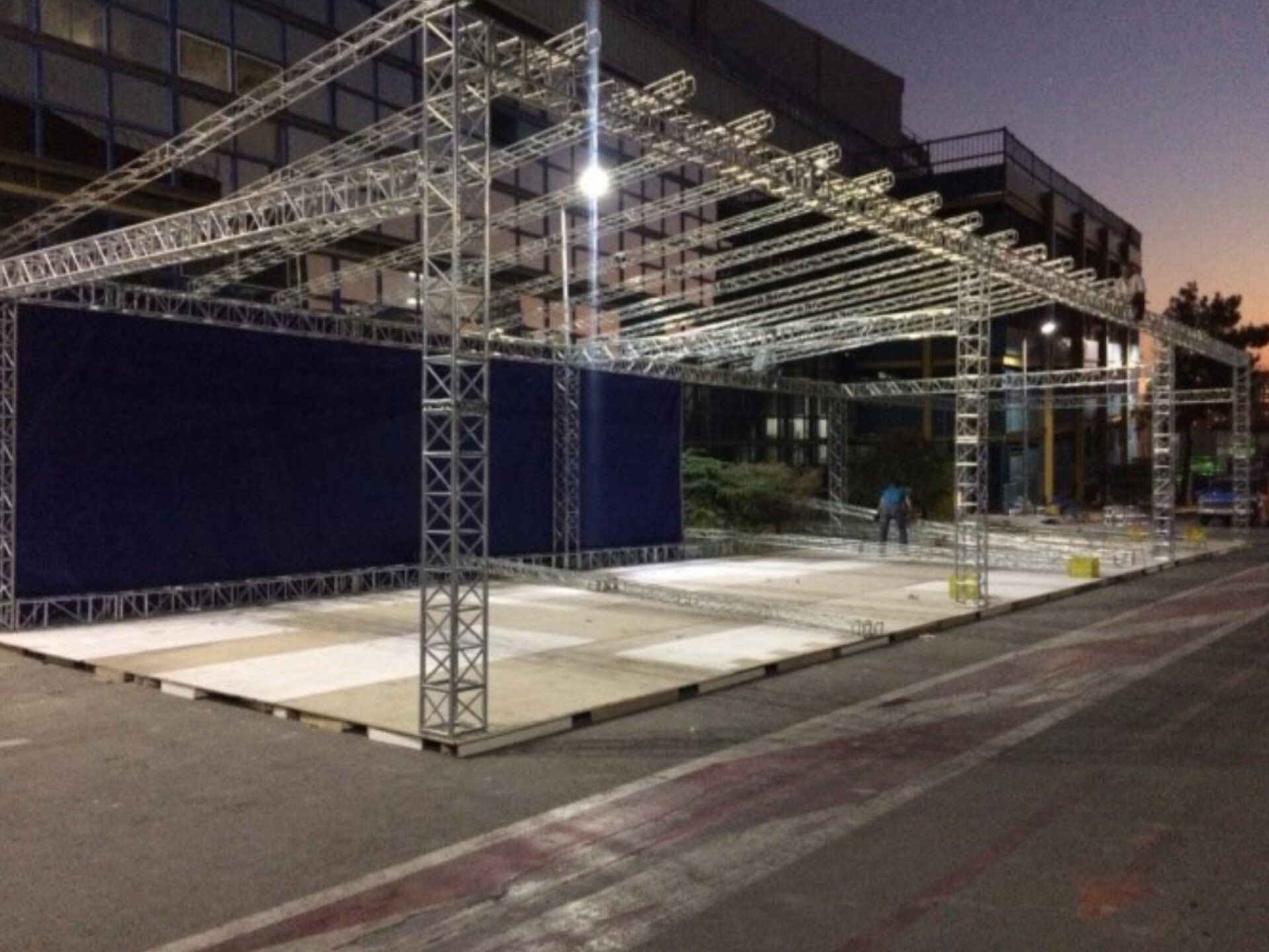 نصب داربست فلزی در تهرانپارس