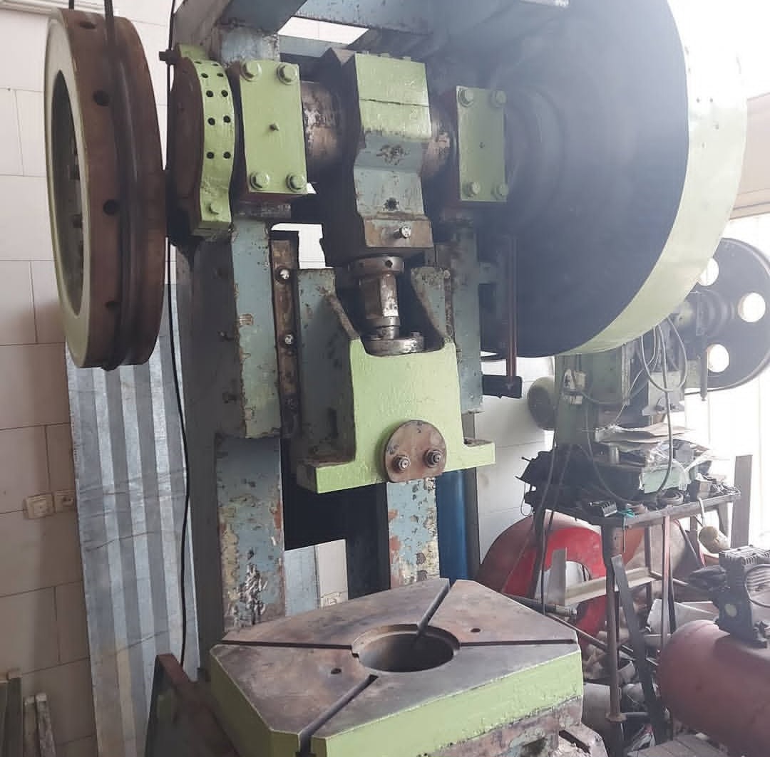 فروش دستگاه پرس در اصفهان